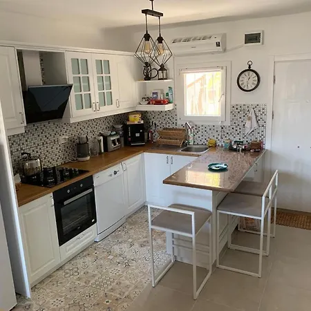 Вилла Gundogan For Rent Clup Sunset Бодрум